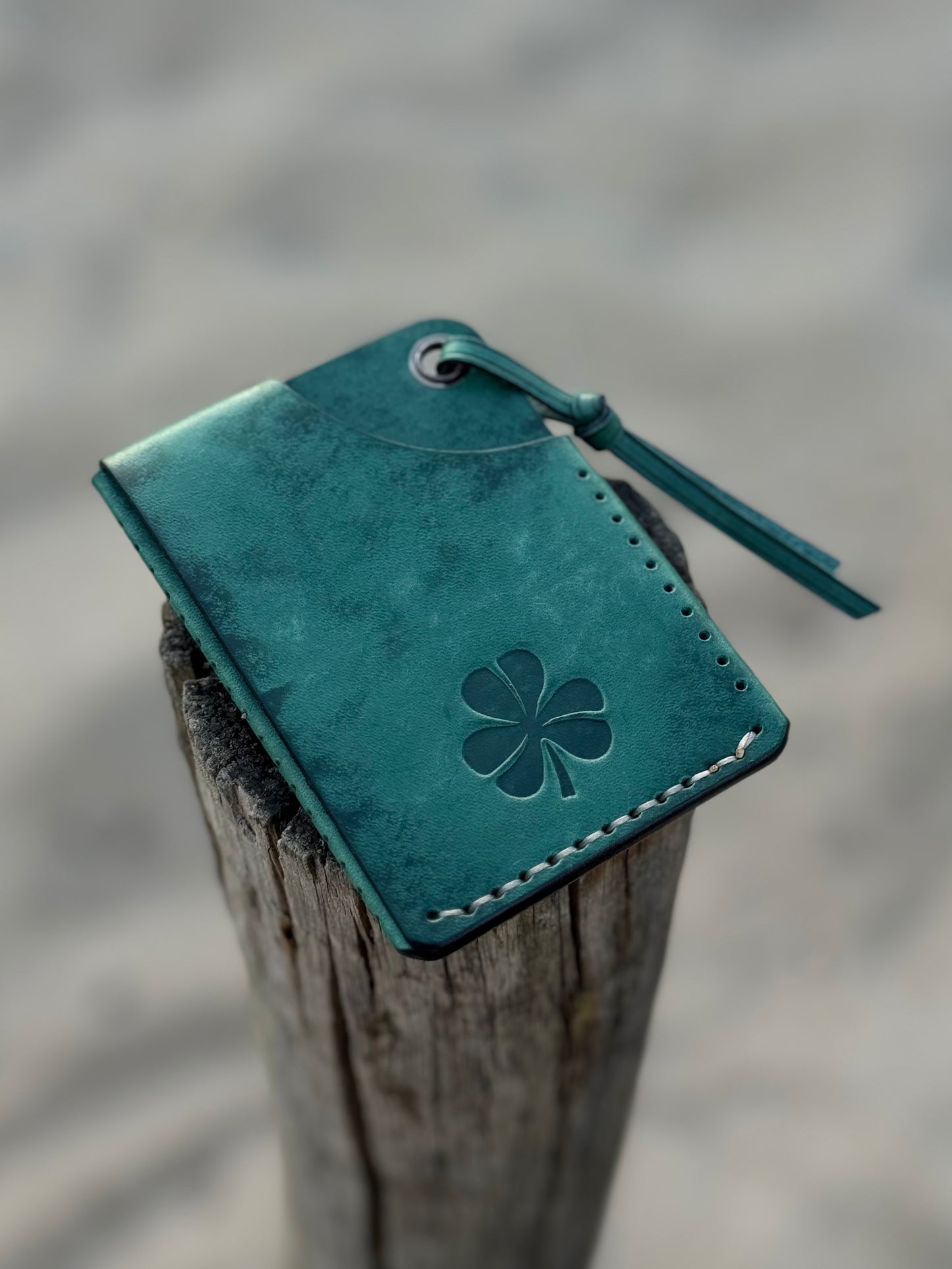 Green Leather Cardholder Coin  with Clover embossing