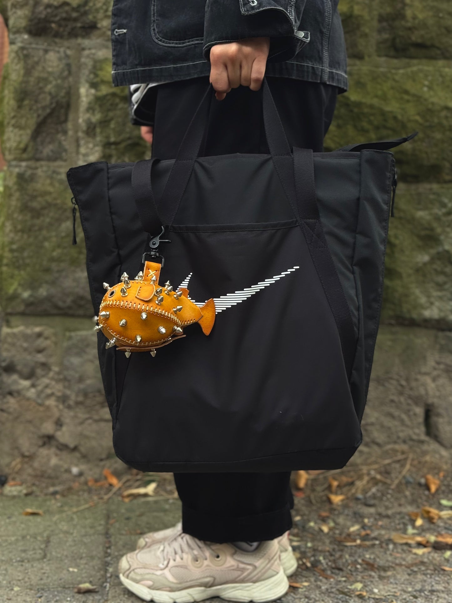 Handmade Leather Puffer FishKeychain with Storage | Functional Leather Keychain