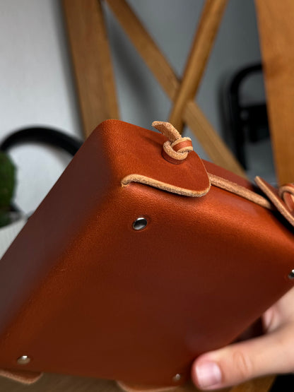 Handmade Brown Leather Valet Tray | Minimalist Leather Catchall Organizer