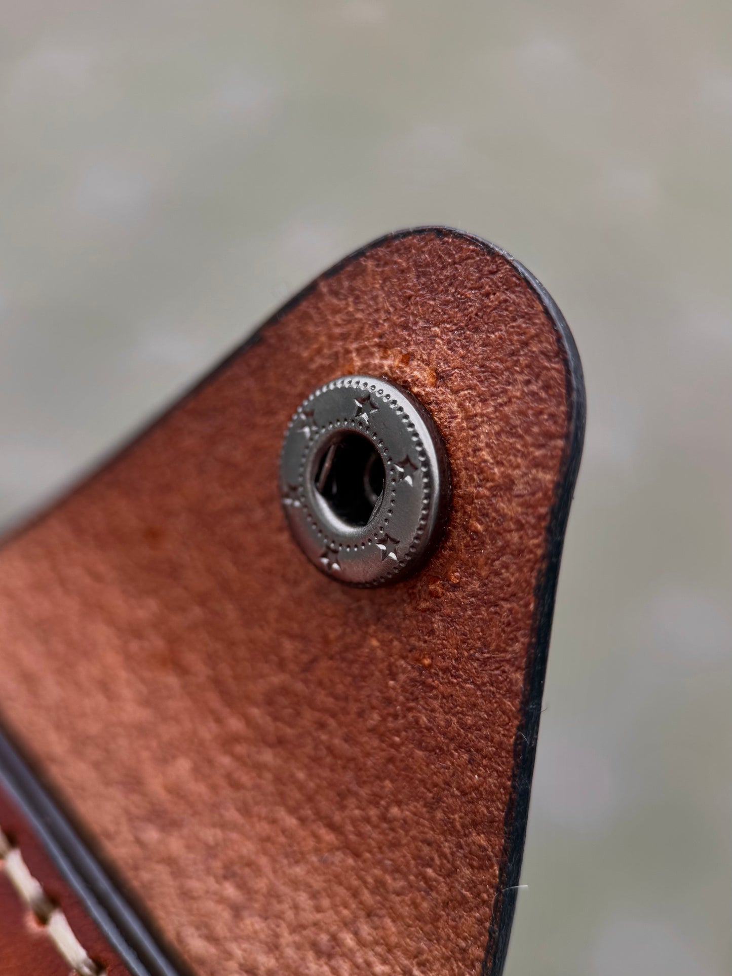 Handmade leather Money Clip with Coin Pocket | Vegetable Tanned Leader