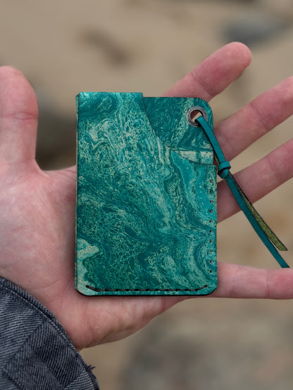 Leather Cardholder with Coin Pocket | Hand-Dyed Finish